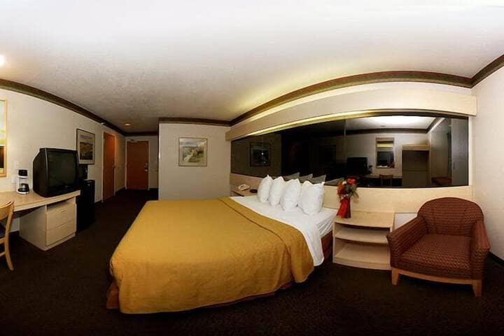 Room 19 of 41